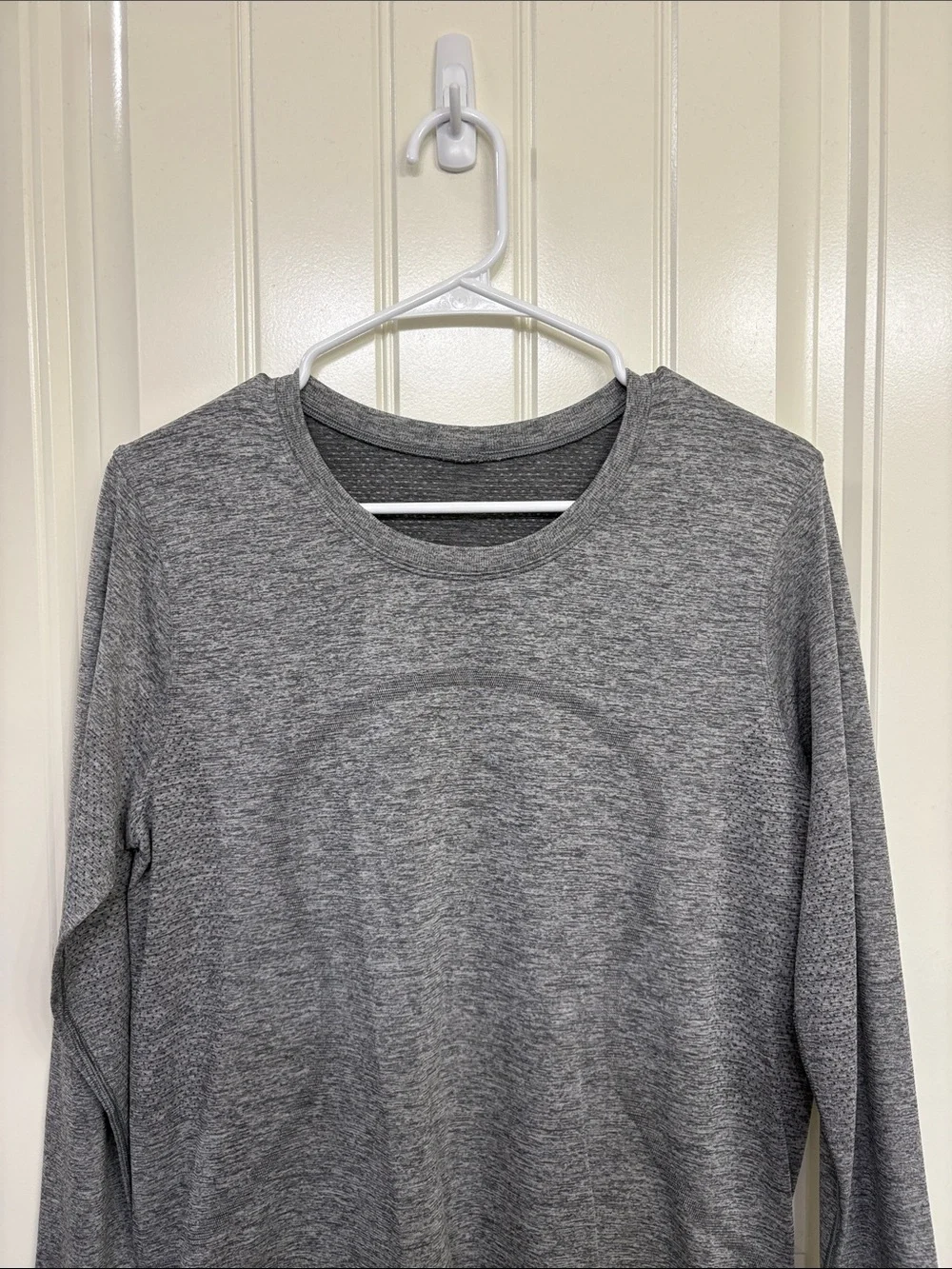 lululemon athletica lululemon swiftly